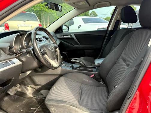2013 Mazda Mazda3 i Touring