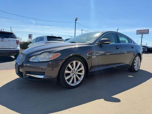 2010 Jaguar XF Premium Luxury