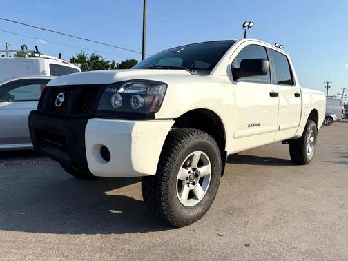 2007 Nissan Titan SE Crew Cab