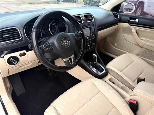 2014 Volkswagen Jetta SportWagen DSG TDI w/Sunroof & Nav
