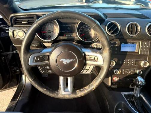 2021 Ford Mustang EcoBoost