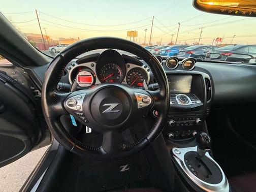 2010 Nissan 370Z Touring