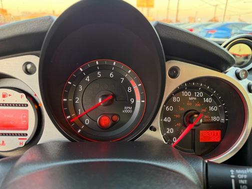 2010 Nissan 370Z Touring