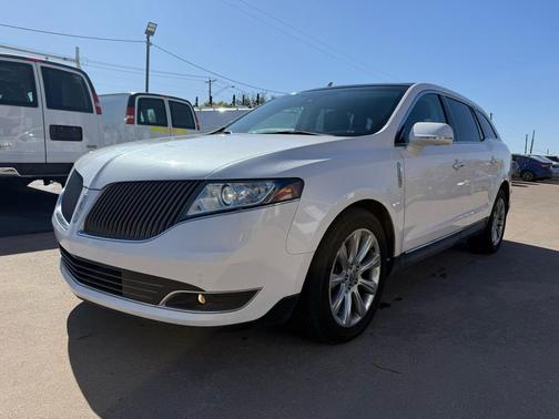 White Platinum Metallic Tri-Coat 2015 Lincoln MKT EcoBoost