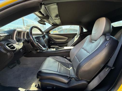 2015 Chevrolet Camaro 2LT