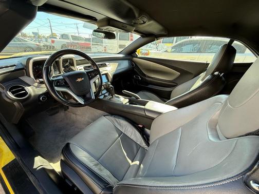 2015 Chevrolet Camaro 2LT