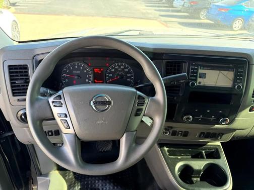 2018 Nissan NV Cargo NV2500 HD SL V6