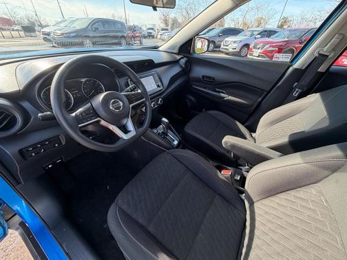 2021 Nissan Kicks S