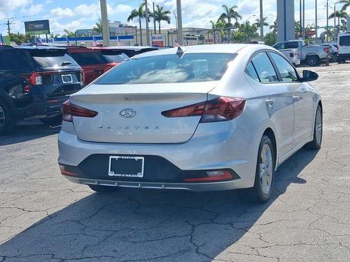 Symphony Silver 2020 Hyundai ELANTRA SEL
