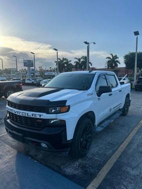 Summit White 2020 Chevrolet Silverado 1500 Custom
