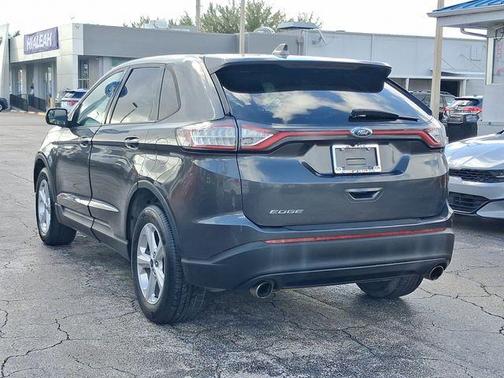 Magnetic 2016 Ford Edge SE