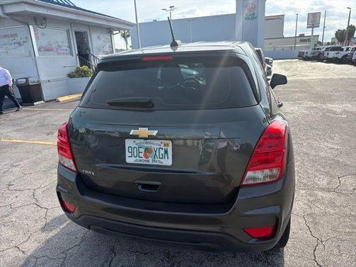 Nightfall Gray Metallic 2020 Chevrolet Trax LS