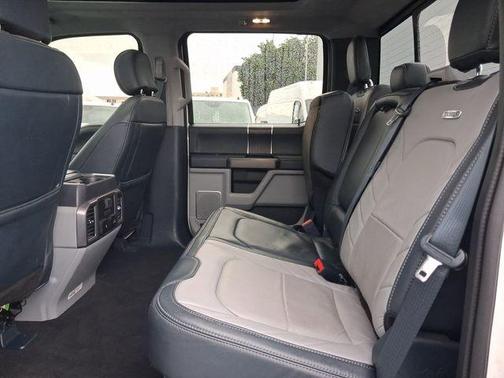 White Metallic 2022 Ford F-250 Limited