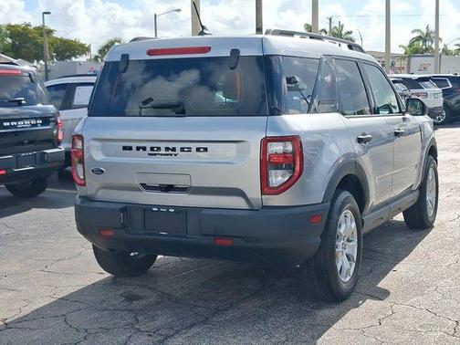 Silver Metallic 2022 Ford Bronco Sport Base