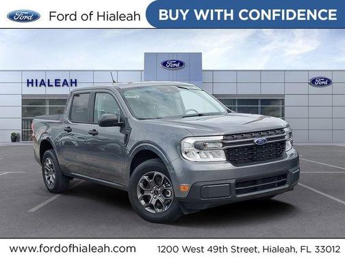 Gray Metallic 2024 Ford Maverick XLT