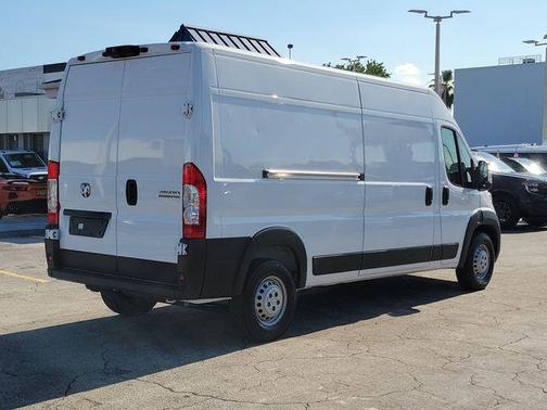 Bright White Clearcoat 2025 RAM ProMaster 2500 High Roof