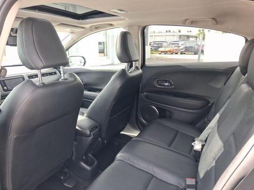 Modern Steel Metallic 2021 Honda HR-V EX-L