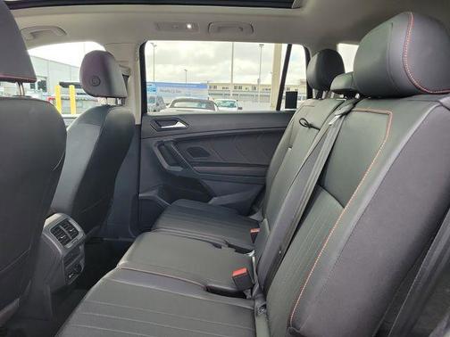 2024 Volkswagen Tiguan 2.0T Wolfsburg Edition