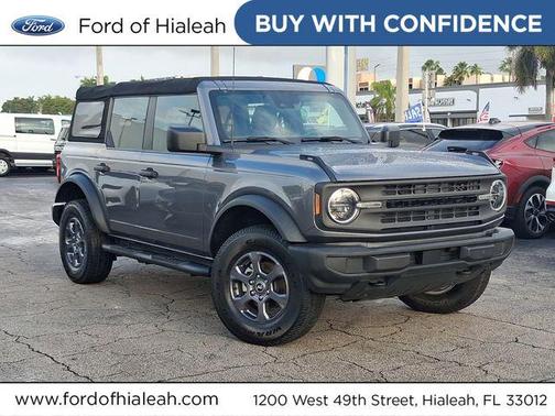 Gray Metallic 2022 Ford Bronco Base