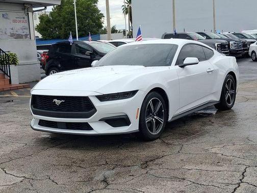 Oxford White 2025 Ford Mustang EcoBoost