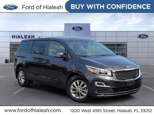 Metal 2020 Kia Sedona LX