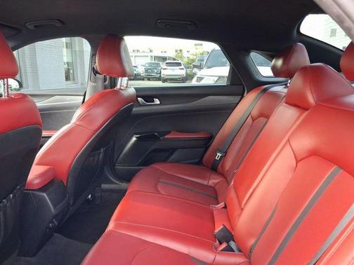 Wolf Gray 2023 Kia K5 GT-Line