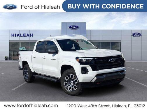 Summit White 2025 Chevrolet Colorado Z71