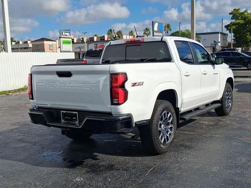Summit White 2025 Chevrolet Colorado Z71