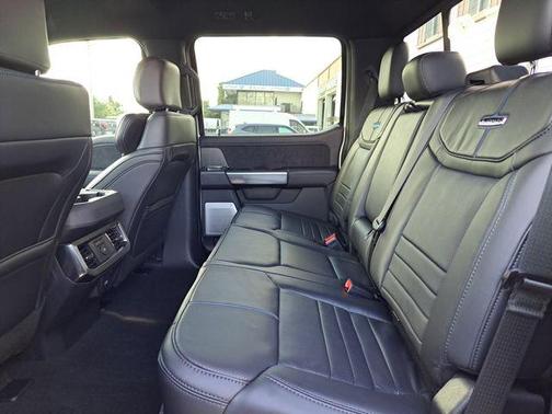 White Metallic 2025 Ford F-250 Platinum