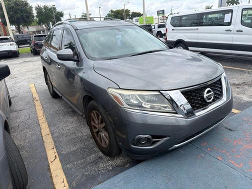 Gun 2015 Nissan Pathfinder S