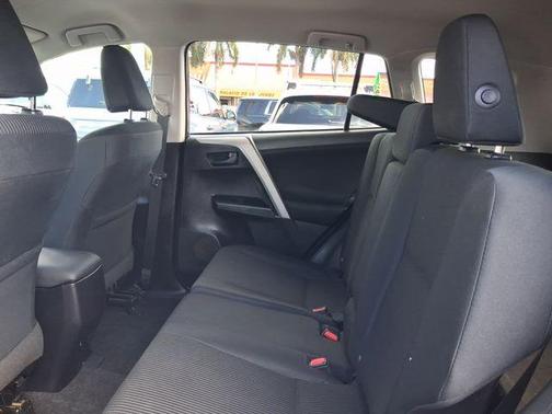 Barcelona Red Metallic 2017 Toyota RAV4 LE