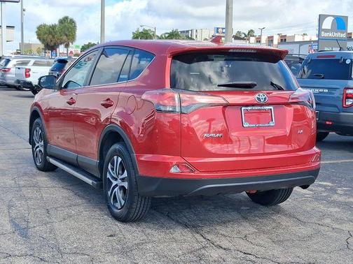 Barcelona Red Metallic 2017 Toyota RAV4 LE