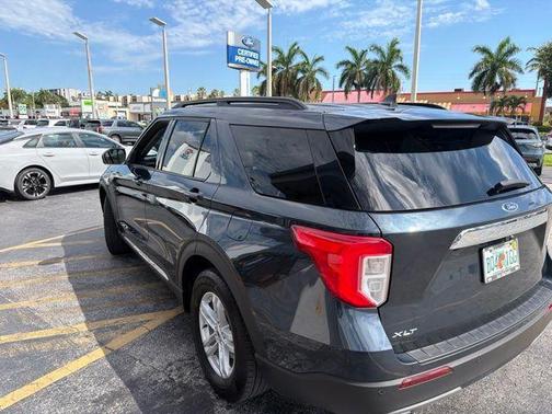Blue Metallic 2024 Ford Explorer XLT