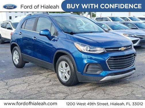Pacific Blue Metallic 2020 Chevrolet Trax LT