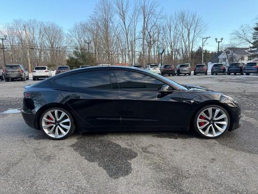 2018 Tesla Model 3 Performance