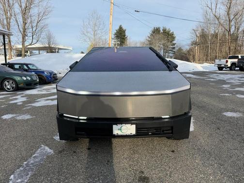 2024 Tesla Cybertruck All-Wheel Drive