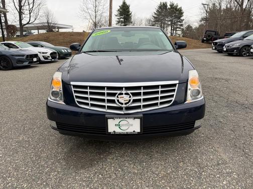 2006 Cadillac DTS Base