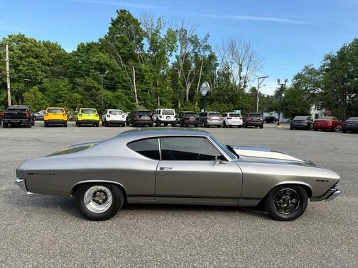 Silver 1969 Chevrolet Chevelle SS