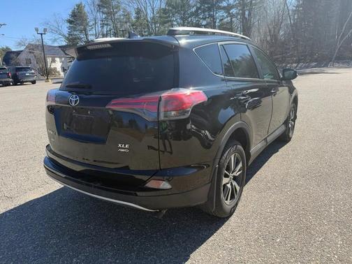 Black 2018 Toyota RAV4 XLE