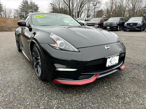 2020 Nissan 370Z NISMO