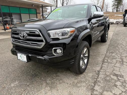 2017 Toyota Tacoma Limited