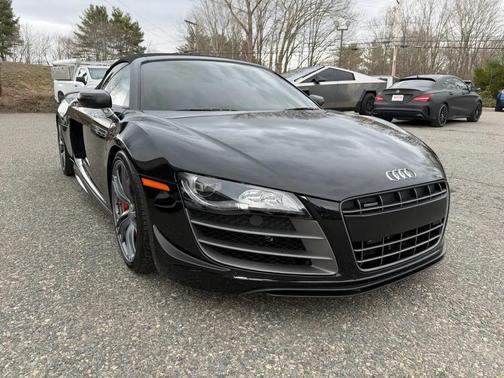 Phantom Black Metallic/Black Roof 2012 Audi R8 5.2 quattro Spyder