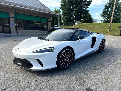 2022 McLaren GT Coupe