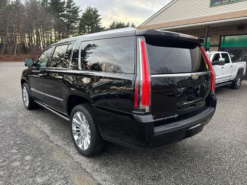 2017 Cadillac Escalade ESV Platinum