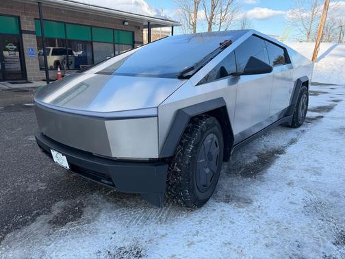 2025 Tesla Cybertruck All-Wheel Drive