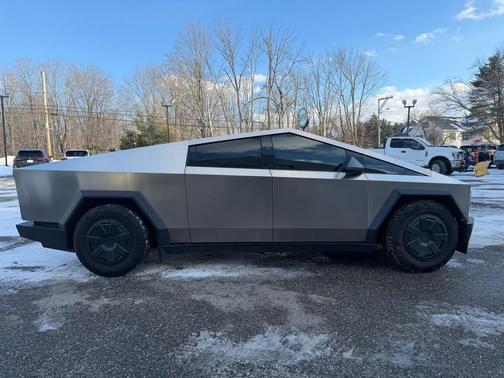 2025 Tesla Cybertruck All-Wheel Drive