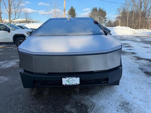 2025 Tesla Cybertruck All-Wheel Drive