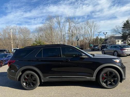 Agate Black Metallic 2020 Ford Explorer ST