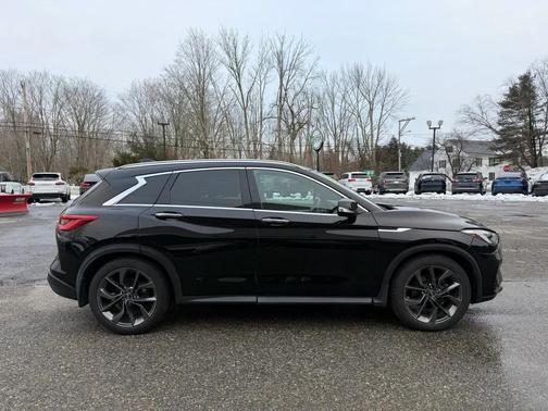 2019 INFINITI QX50 ESSENTIAL