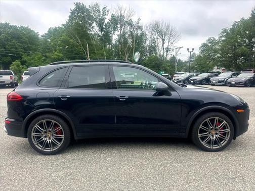 2015 Porsche Cayenne Turbo